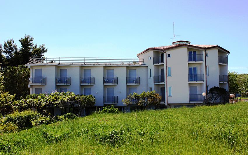 Hotel Beatrice Sirolo Exterior foto